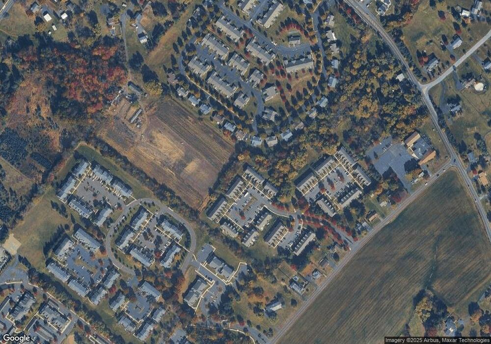 440 Deer Run Ct, Royersford, PA 19468 - photo 1