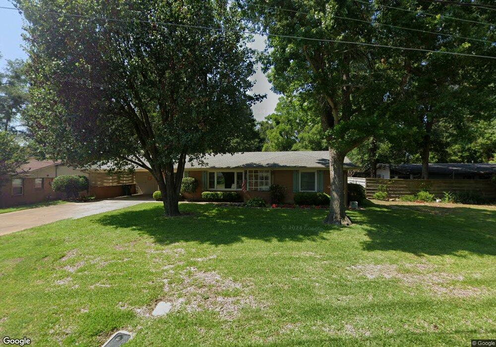 320 E Amherst Dr, Tyler, TX 75701 - photo 1