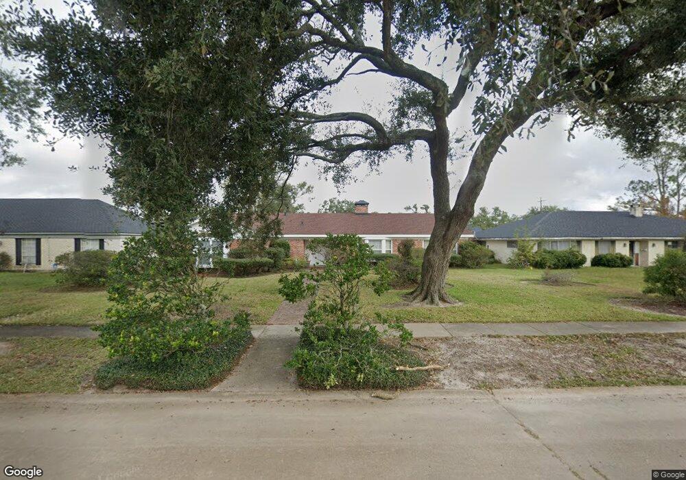 2433 19th St, Lake Charles, LA 70601 - photo 1