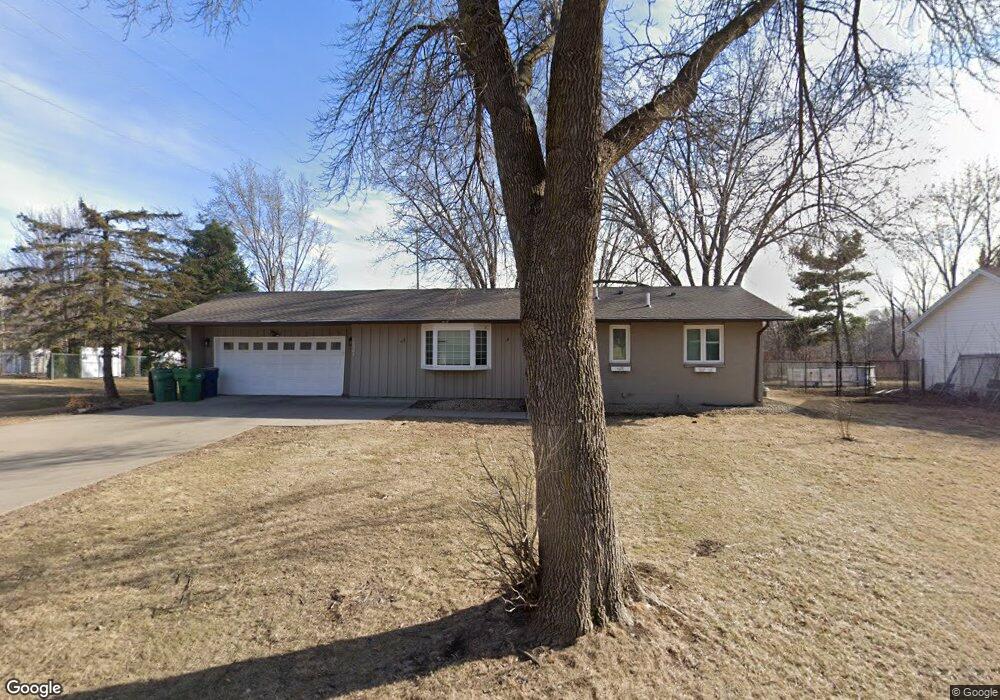 10301 101st Place N, Maple Grove, MN 55369 - photo 1