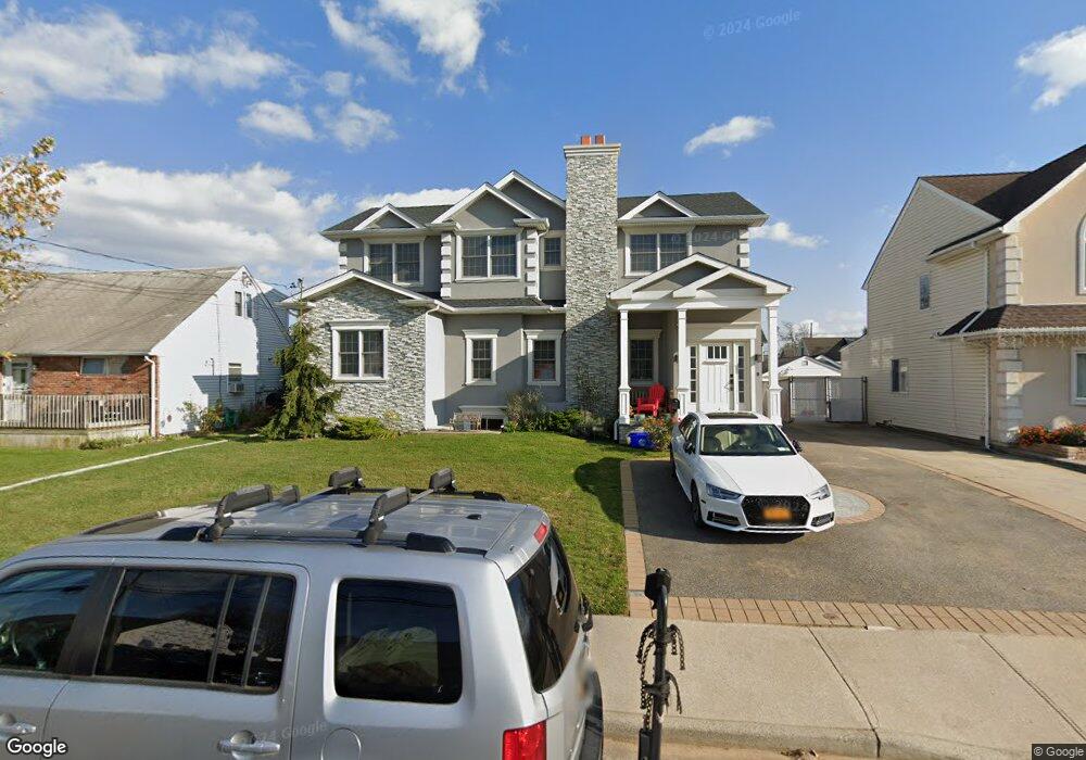 3305 2nd St, Oceanside, NY 11572 - photo 1