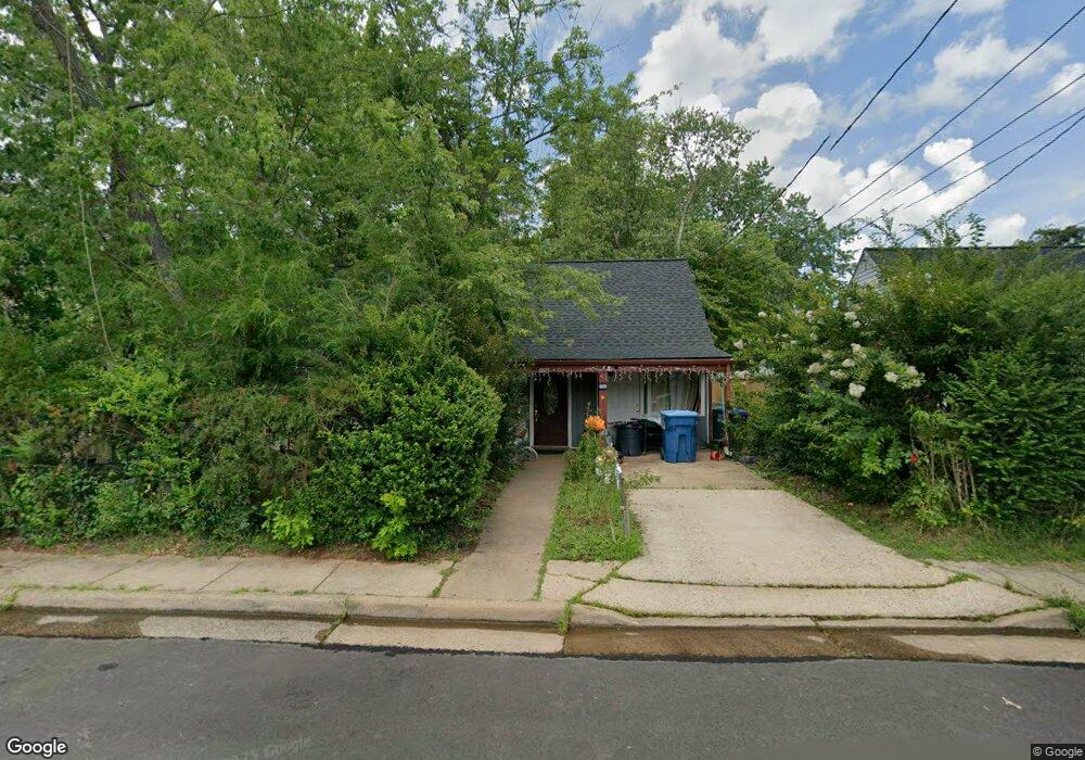 126 Martin Dr, Manassas Park, VA 20111 - photo 1