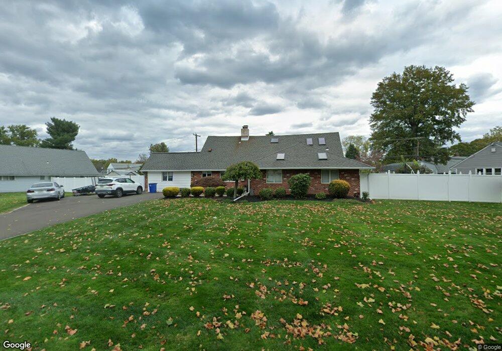 38 Steeplebush Rd, Levittown, PA 19056 - photo 1