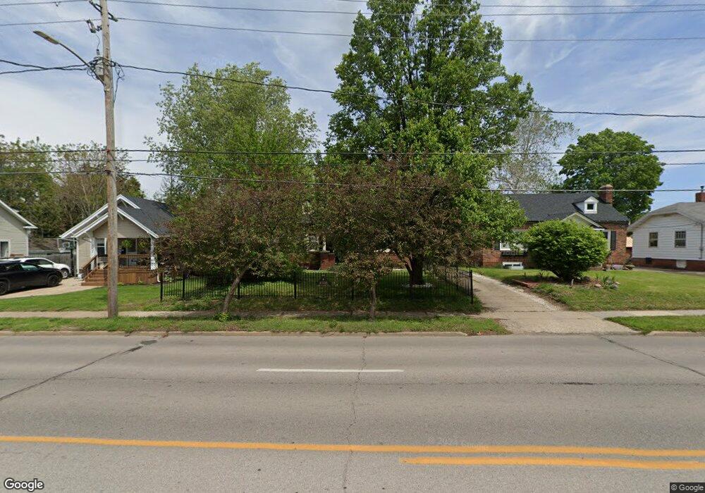 4305 Hickman Rd, Des Moines, IA 50310 - photo 1