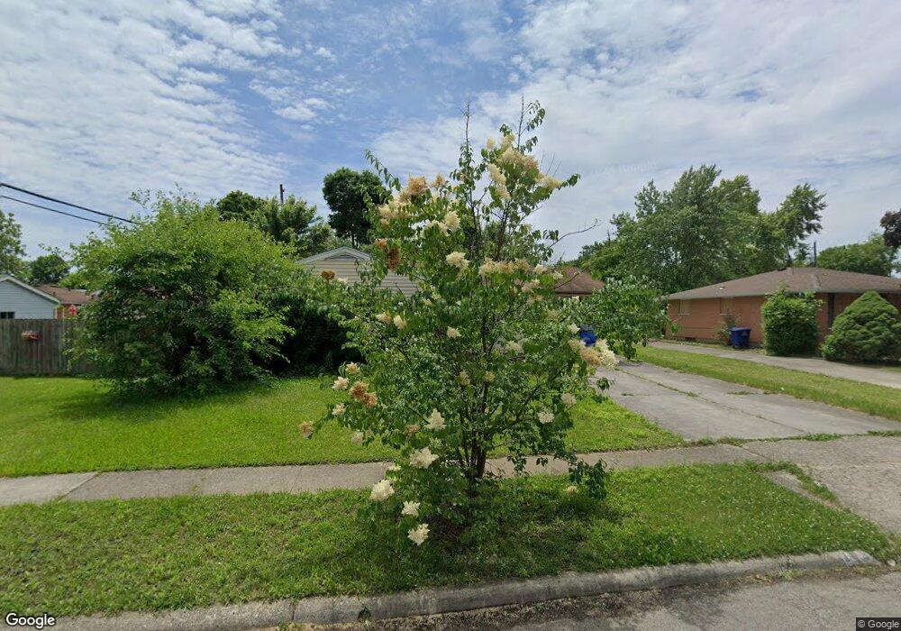1451 Chelmsford Square N, Columbus, OH 43229 - photo 1