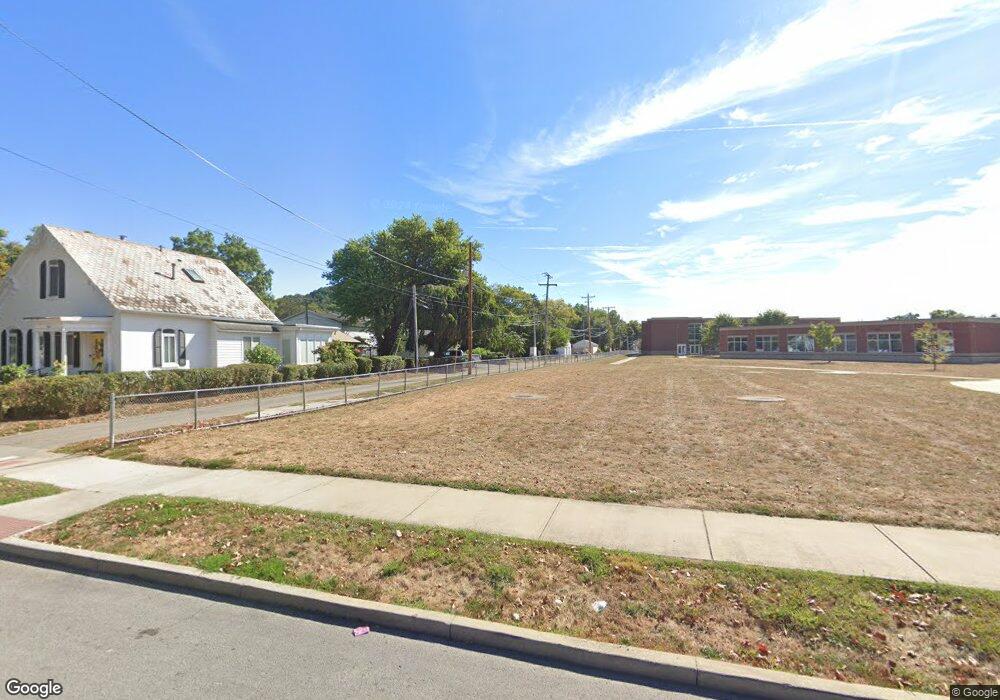 738 N Broad St, Lancaster, OH 43130 - photo 1