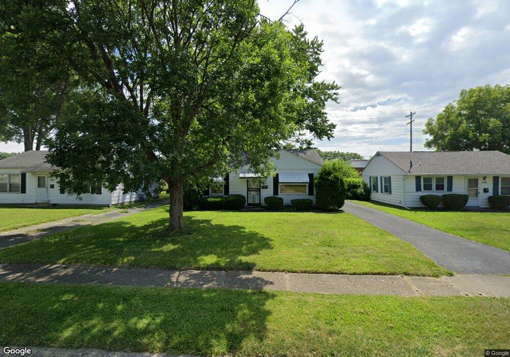 738 Martha Ln, Columbus, OH 43213 - photo 1