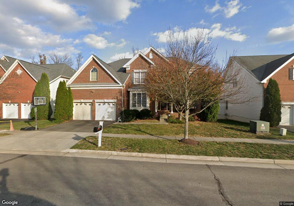 25306 Justice Dr, Chantilly, VA 20152 - photo 1