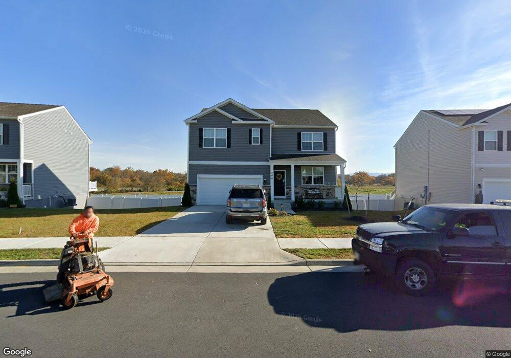 700 Weeks Ct, Berryville, VA 22611 - photo 1