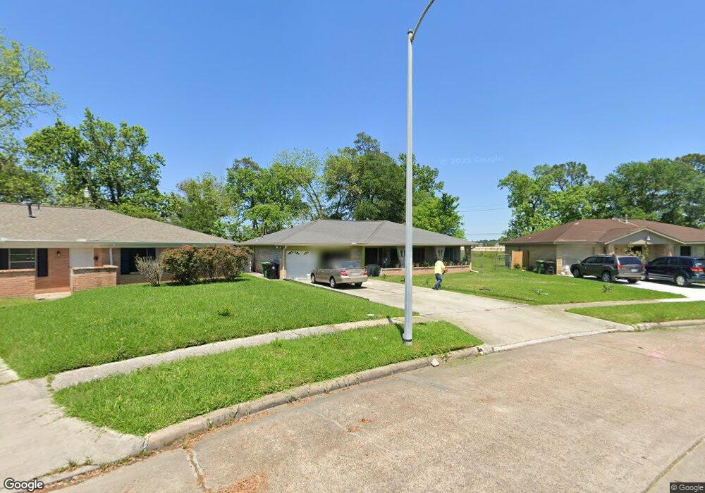 7737 Charlesmont St, Houston, TX 77016 - photo 1
