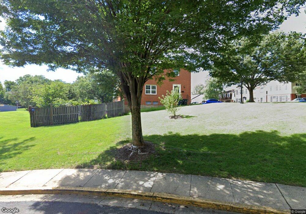 8211 Imperial Dr, Laurel, MD 20708 - photo 1