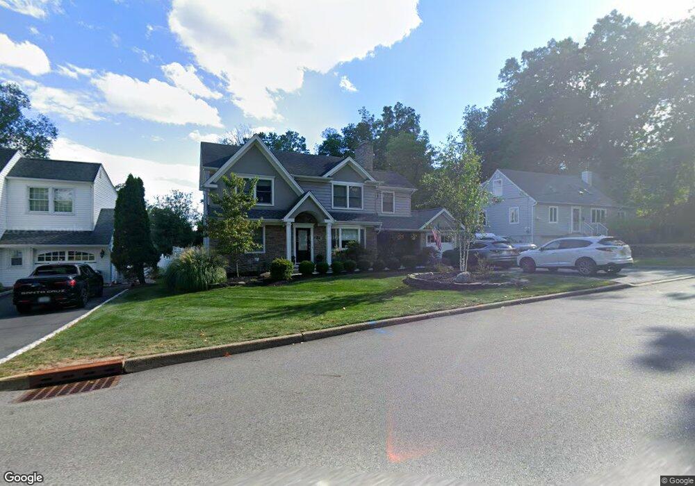 26 Packanack Lake Rd, Wayne, NJ 07470 - photo 1