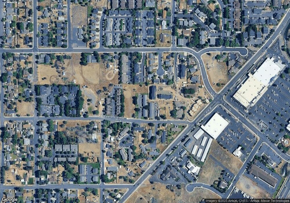 2007 SW Timber Ave unit 4, Redmond, OR 97756 - photo 1