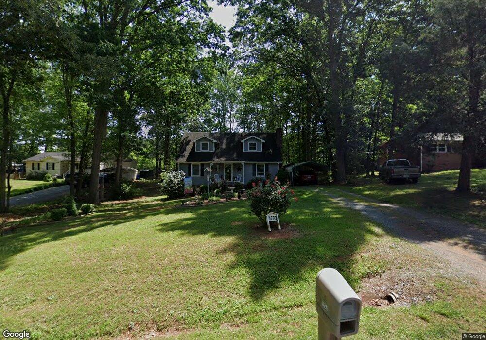 1733 Lantern Dr, Asheboro, NC 27205 - photo 1