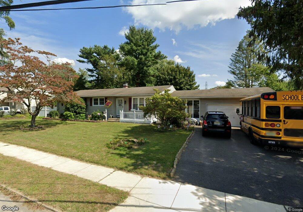 131 Holly Ave, Berlin, NJ 08009 - photo 1