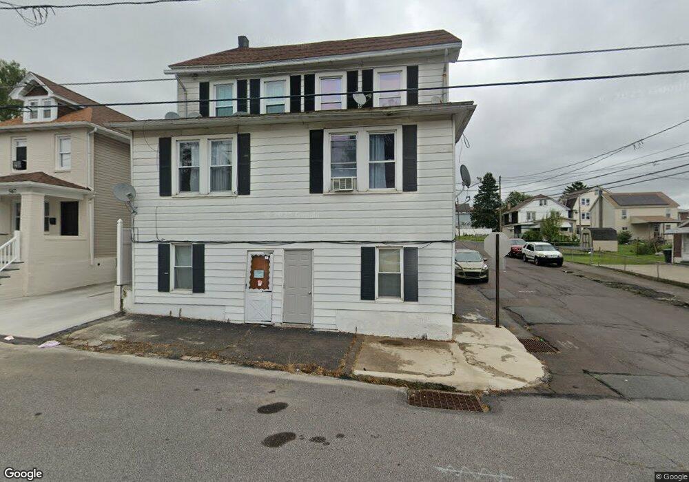 561 Garfield St, Hazleton, PA 18201 - photo 1
