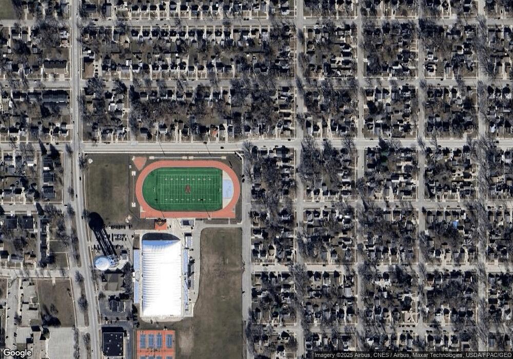 404 12th St NW, Austin, MN 55912 - photo 1