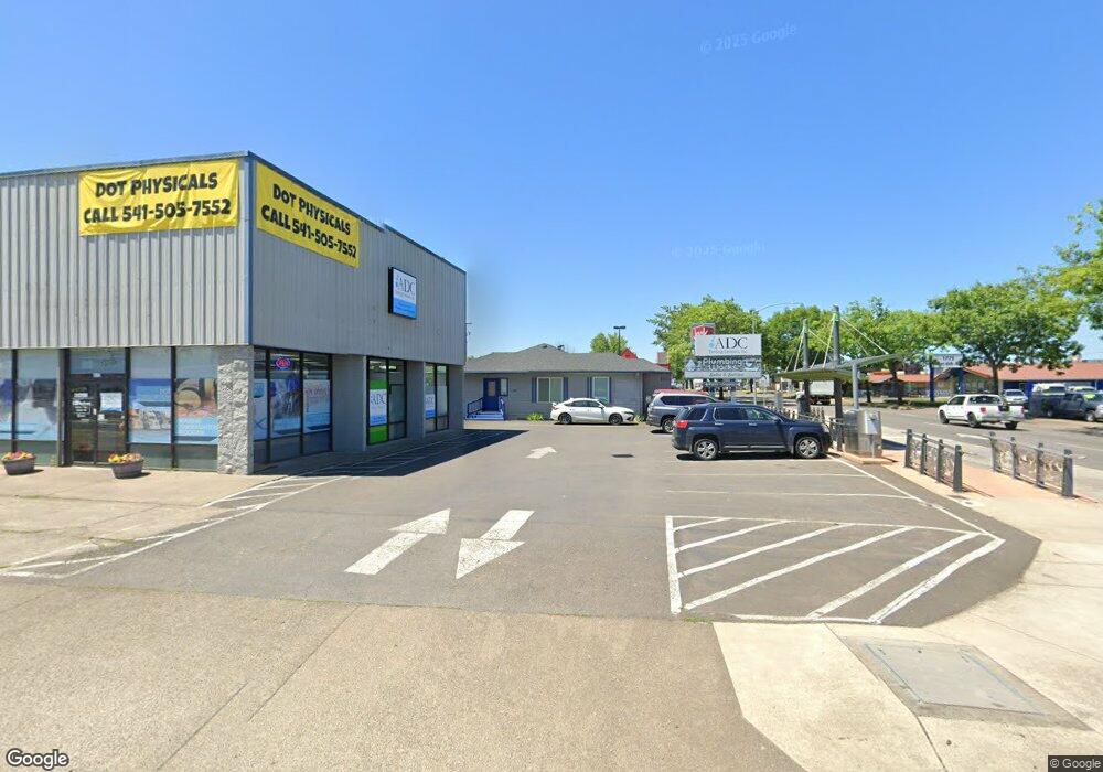 1706 1/2 W 6th Ave, Eugene, OR 97402 - photo 1