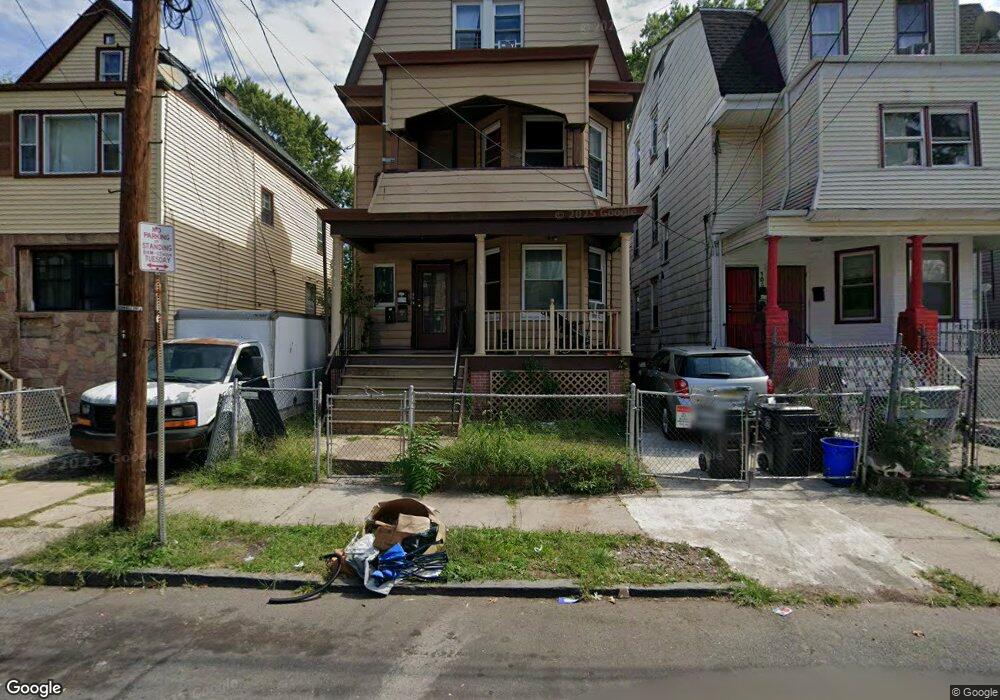 102 Vermont Ave unit 3, Newark, NJ 07106 - photo 1