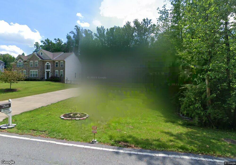 8301 Beechwood Ln, Clinton, MD 20735 - photo 1