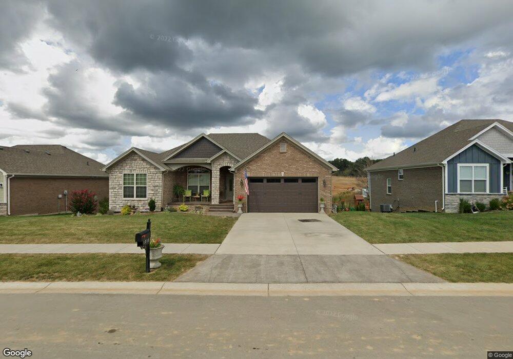 1215 Knob Hill Blvd, Georgetown, IN 47122 - photo 1