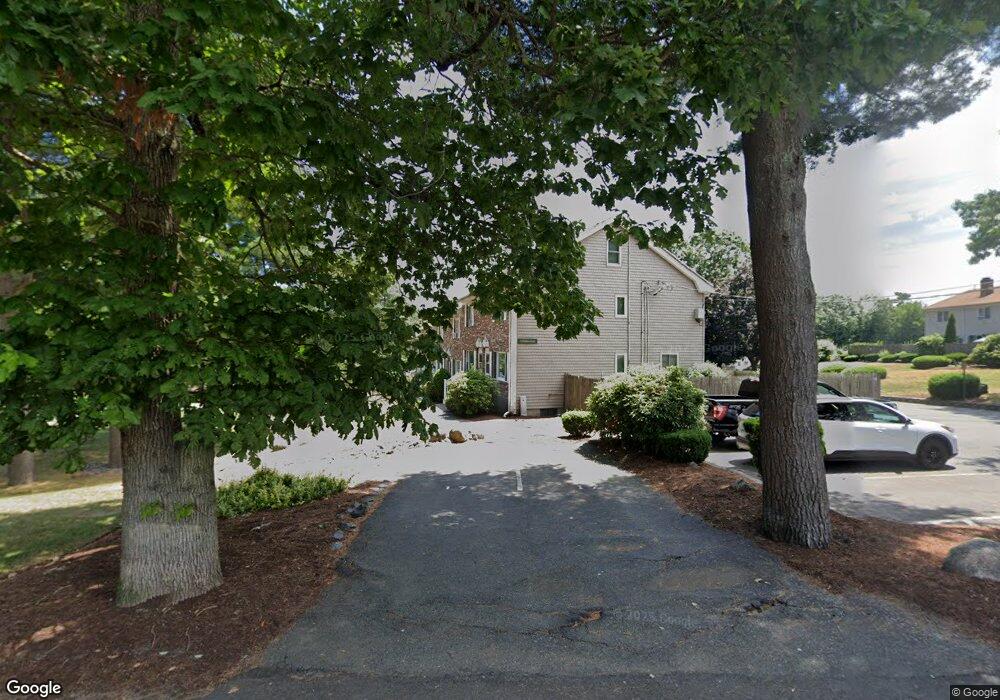 31 Robins St, East Bridgewater, MA 02333 - photo 1