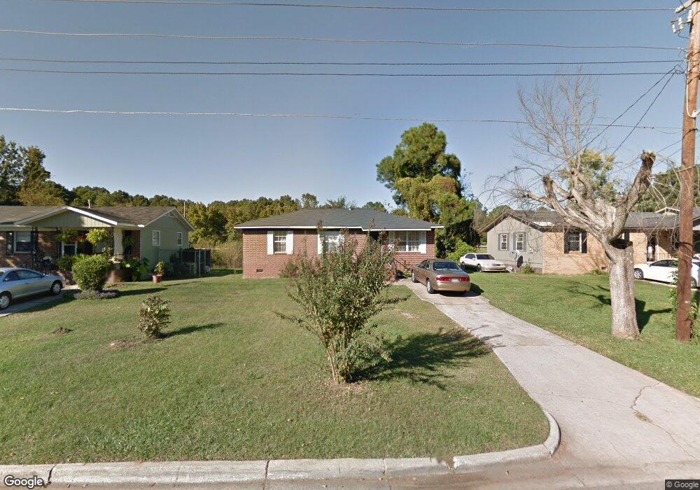 213 Ebony Ln, Albany, GA 31701 - photo 1