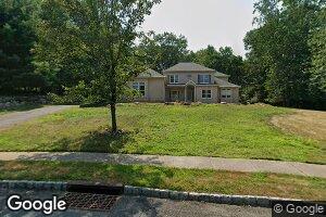 4 Split Rock Rd, North Haledon, NJ 07508