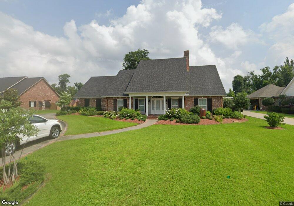 2818 Saint Francis Forest Dr, Lake Charles, LA 70605 - photo 1