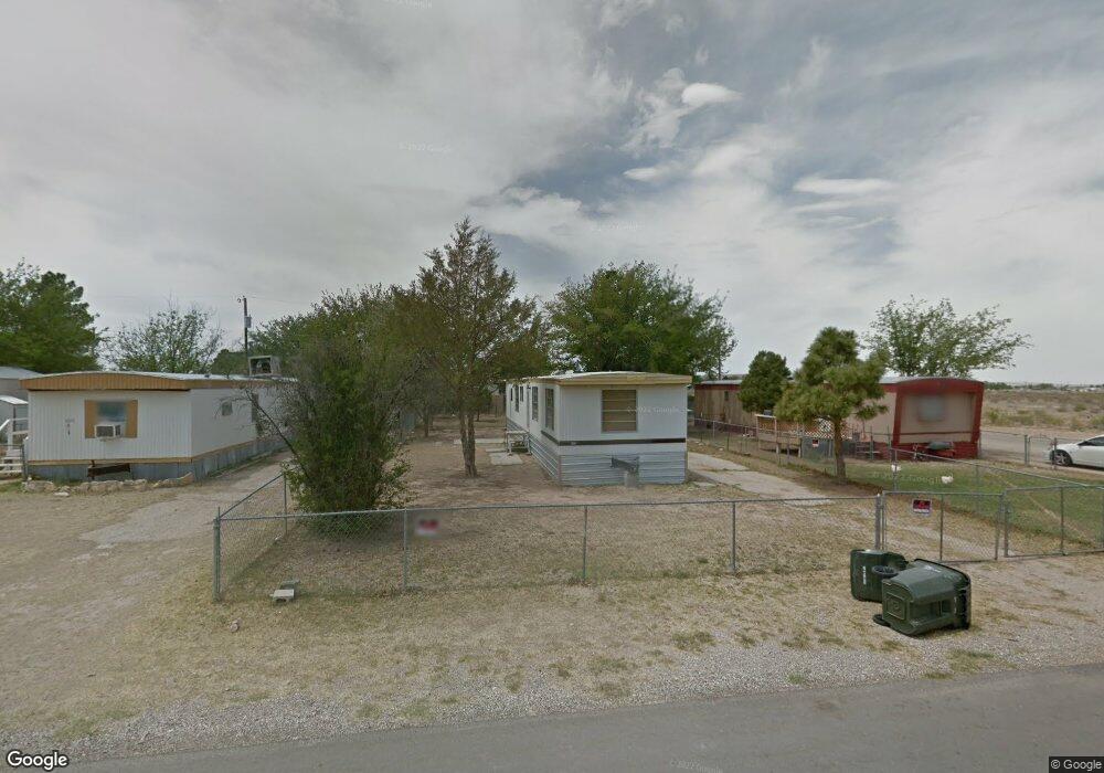 4403 Willow St, Carlsbad, NM 88220 - photo 1