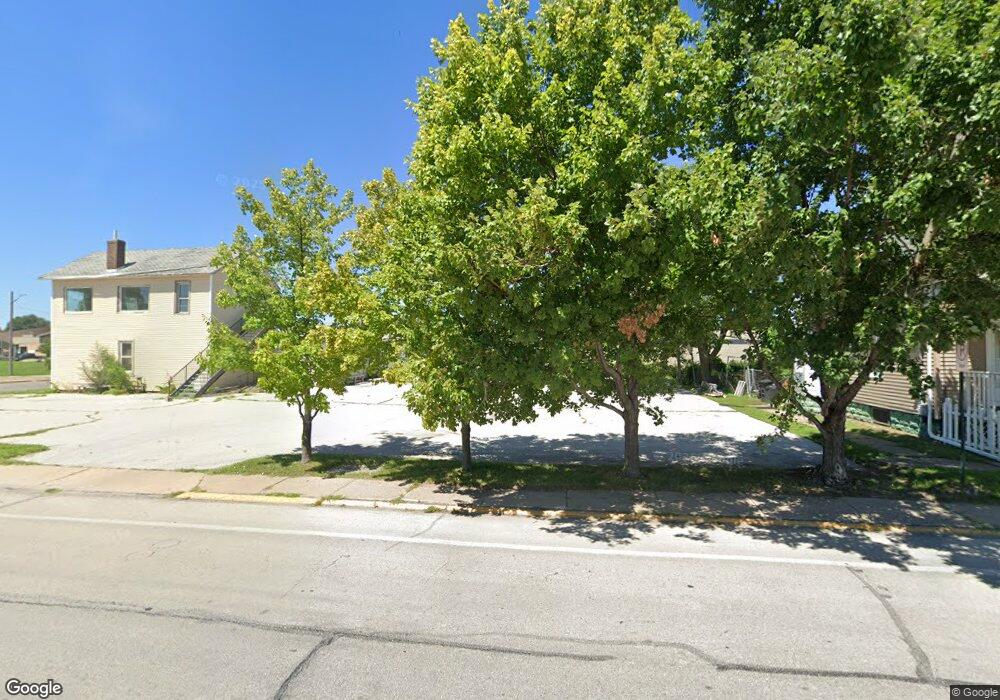 1107 7th Ave unit 9, Rock Island, IL 61201 - photo 1