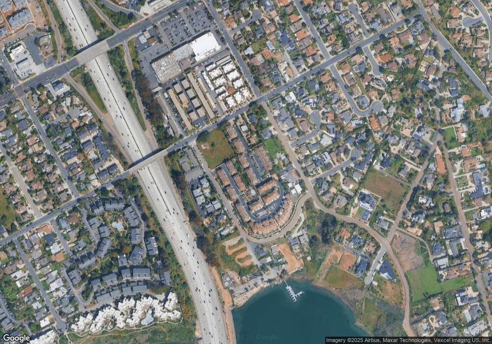 4031 Bluff View Way unit 401, Carlsbad, CA 92008 - photo 1