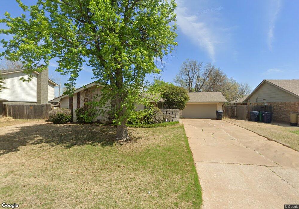 11704 Victoria Place, Oklahoma City, OK 73120 - photo 1