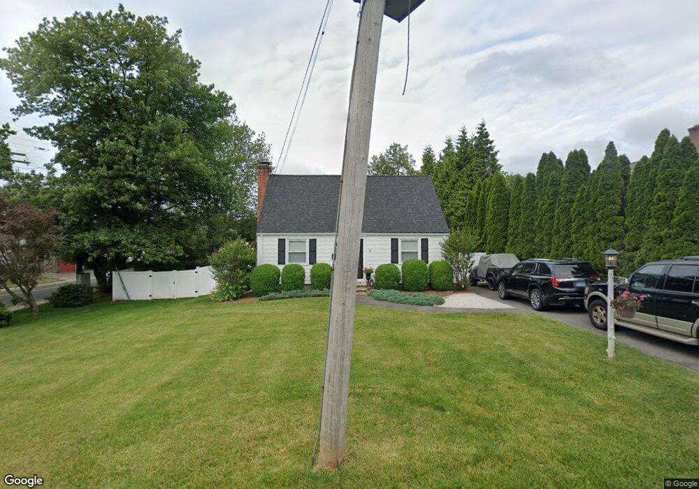 15 Osborne Place, Southport, CT 06890 - photo 1