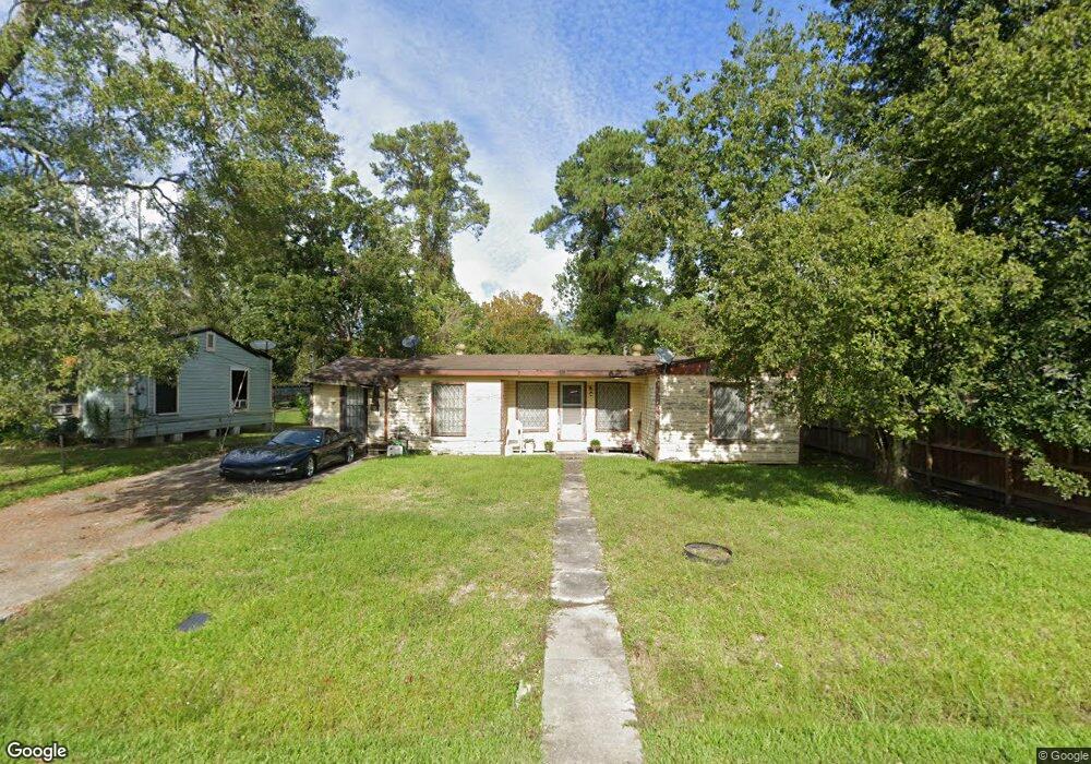 6807 W Knoll St, Houston, TX 77028 - photo 1