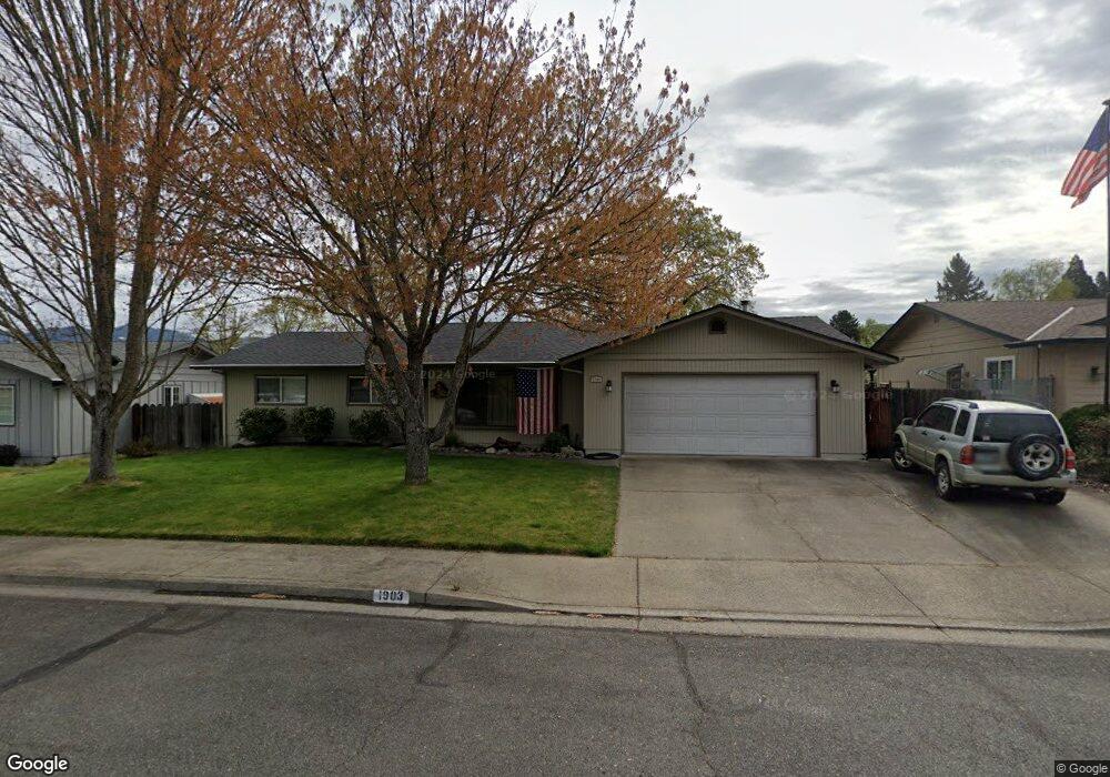 1903 Meadow Glen, Grants Pass, OR 97527 - photo 1