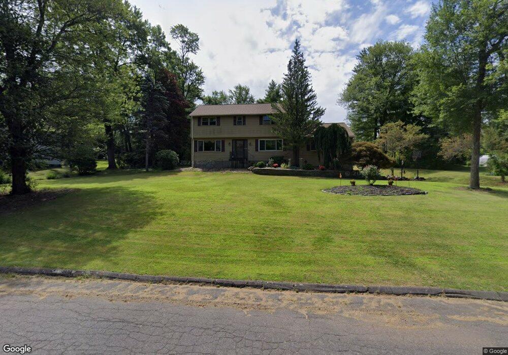 19 Arnold Dr, Bloomfield, CT 06002 - photo 1