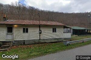 1609 Big Lynn Creek Rd, Genoa, WV 25517