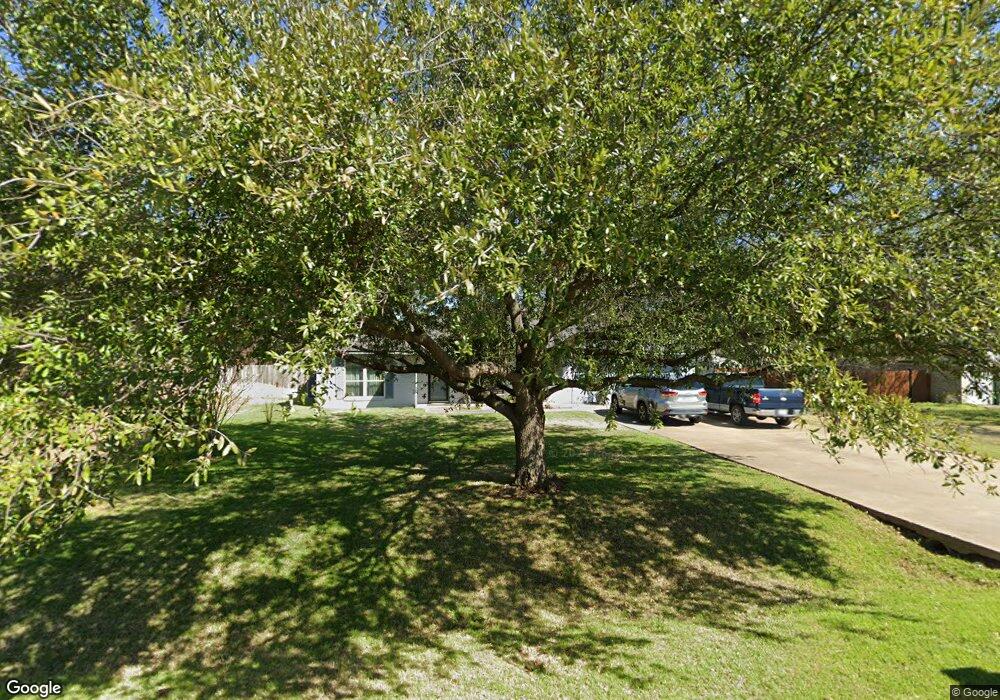 413 Casas Del Sur St, Granbury, TX 76049 - photo 1
