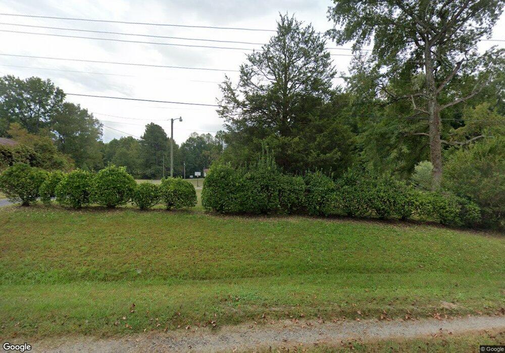 17105 Parkdale Rd, Petersburg, VA 23805 - photo 1