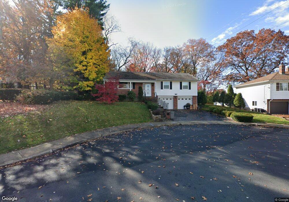 15 Frost Ct, Clifton, NJ 07012 - photo 1