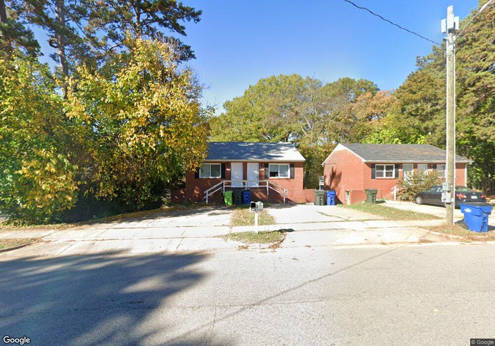 1550 Crest Rd, Raleigh, NC 27606 - photo 1