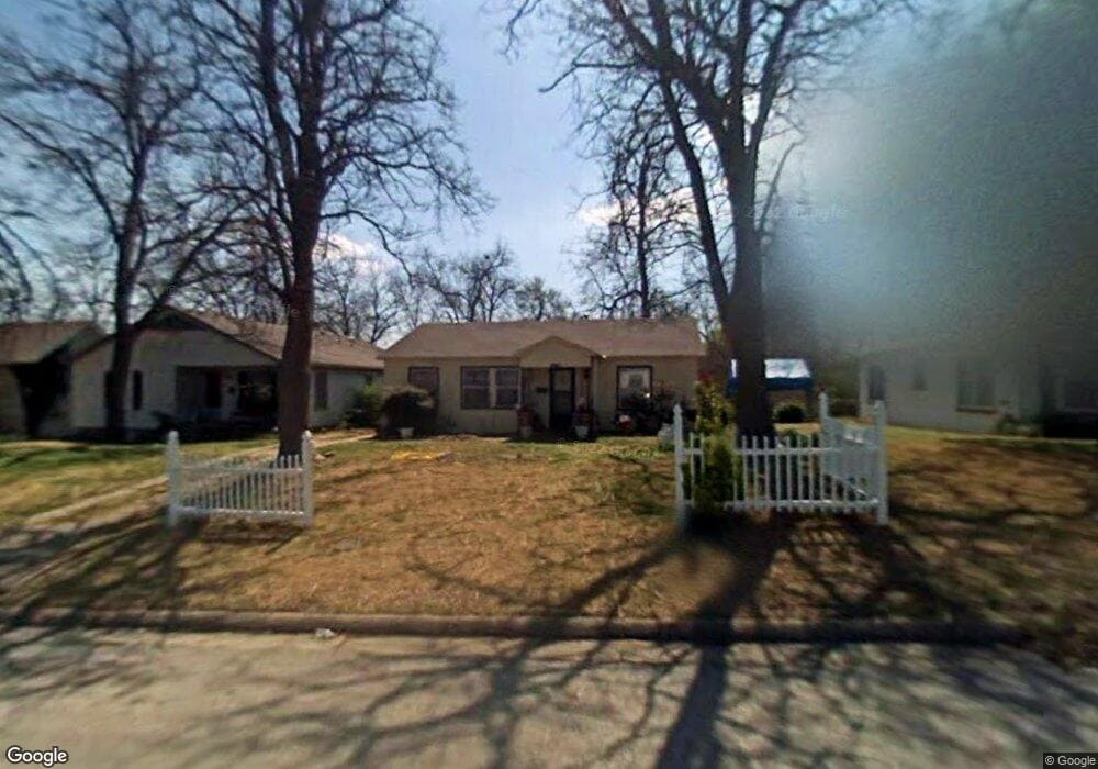 1616 W Elm St, Denison, TX 75020 - photo 1
