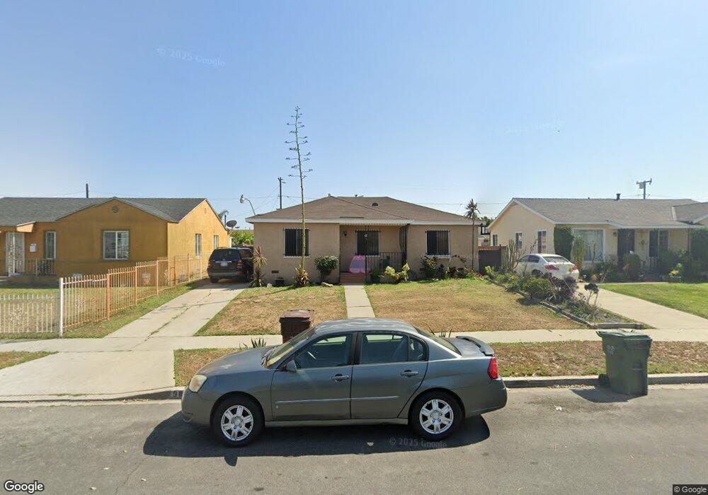 904 W Laurel St, Compton, CA 90220 - photo 1