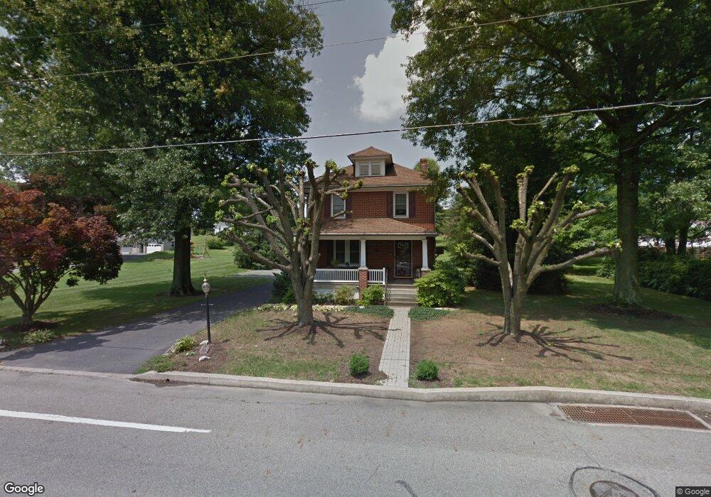 324 W Main St, New Bloomfield, PA 17068 - photo 1