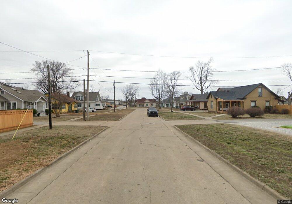 424 W Maple St, Rogers, AR 72756 - photo 1