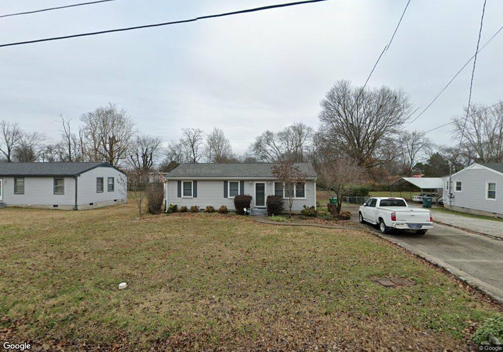 619 W Adams St, Lebanon, TN 37087 - photo 1
