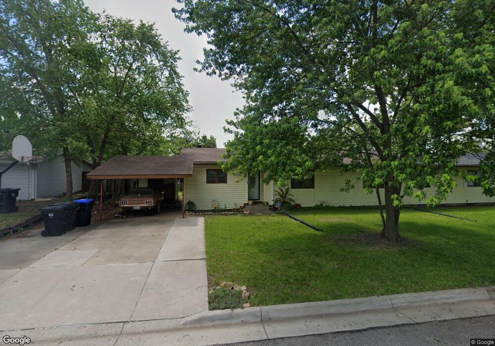 6736 SW Fairdale Dr, Topeka, KS 66619 - photo 1