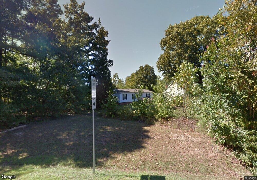 2215 Renrut Rd, Brodnax, VA 23920 - photo 1