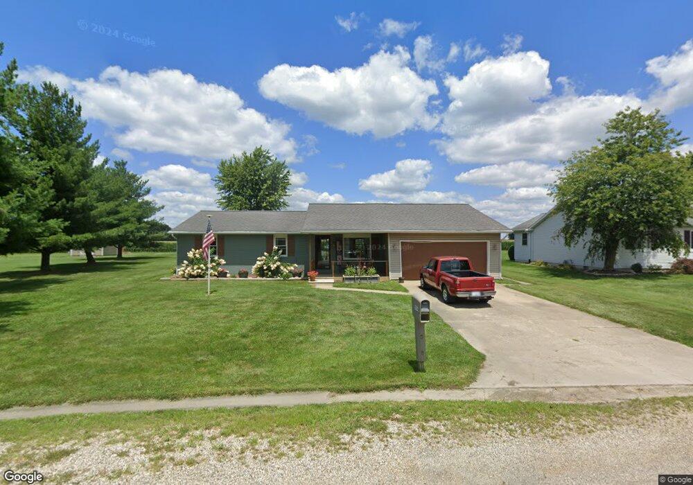 9854 E Bloomfield Hills Dr, Effingham, IL 62401 - photo 1